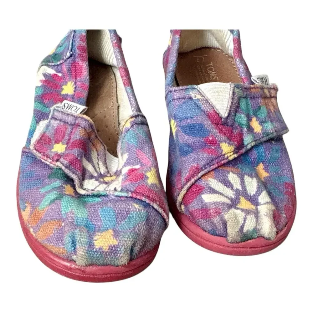 Toms Floral Canvas Slip On Shoes Size 7 T Casual Flats Purple Pink